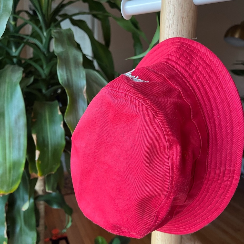 STUSSY Vibrant Red Bucket Hat